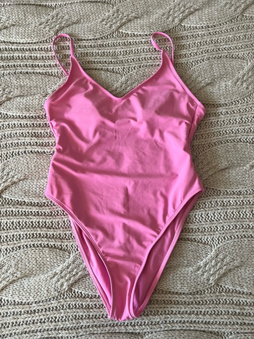 Wild Fable One Piece Swimsuit SZ M NWT